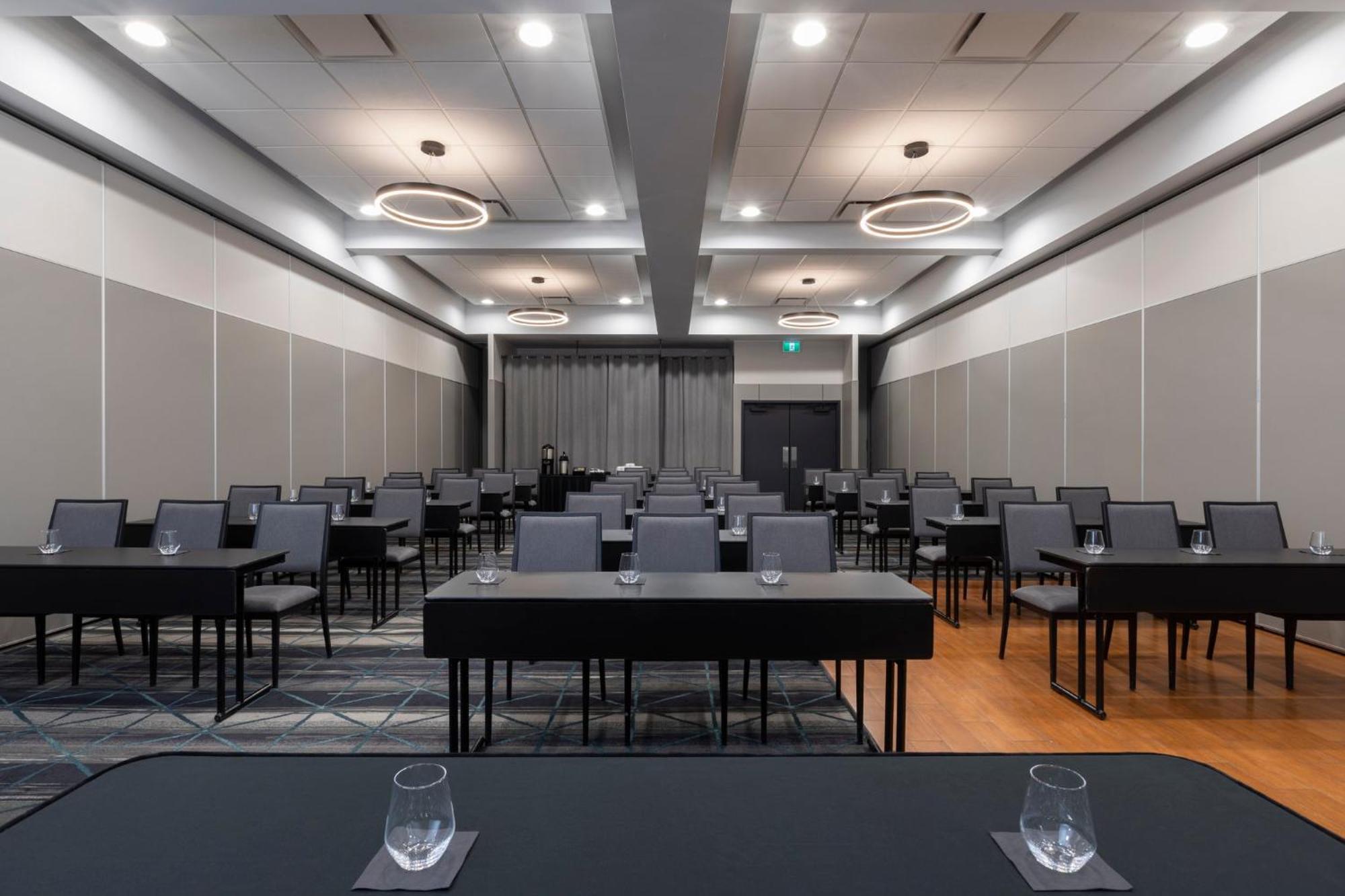 Quality Hotel Centre de Congrès Saint-Jean-sur-Richelieu Esterno foto